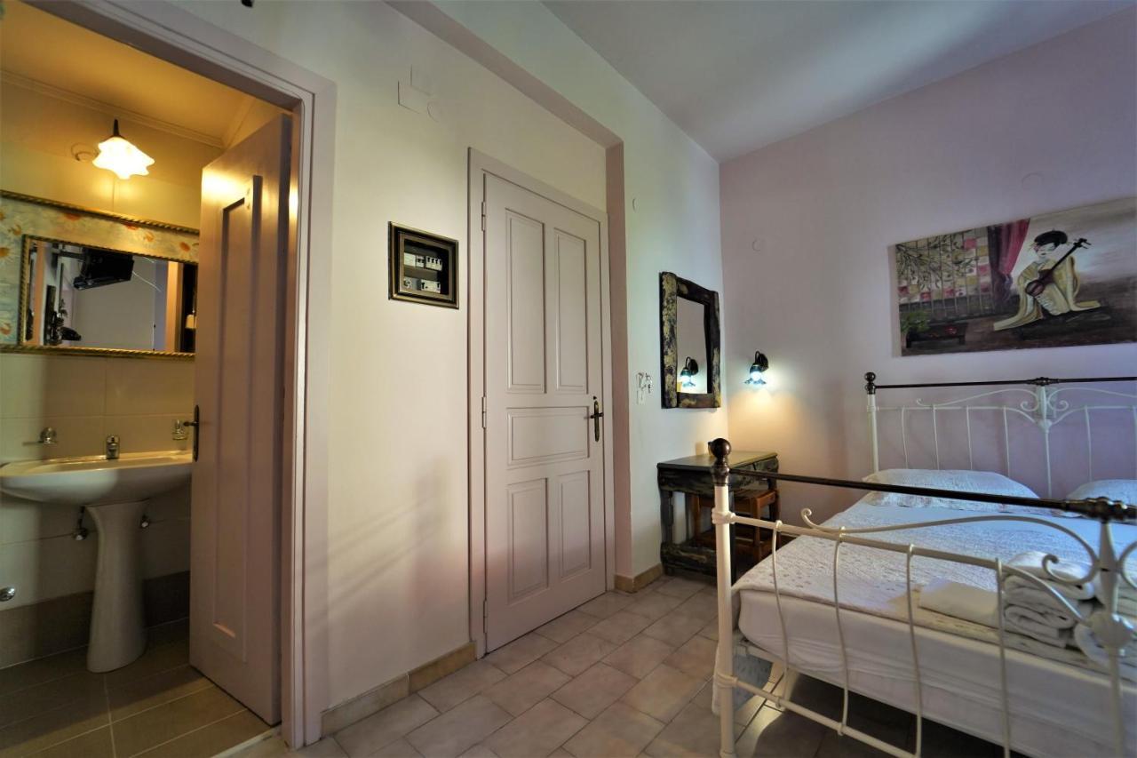 Antigoni Apartments Parga Exterior photo